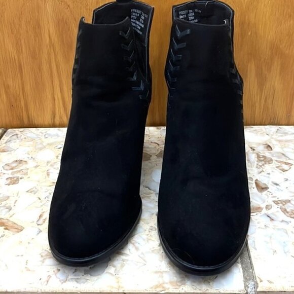 Dominique Nicole Womens Black Faux Suede Stacked Heel Presley Booties Size 10 W - Picture 5 of 8